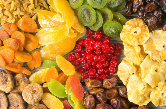 Dried fruits 