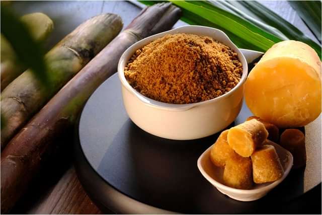 DEHYDRATED JAGGERY POWDER